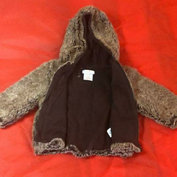Kids Sweater - Picture 2 of 3